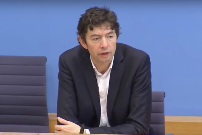 Няма доказателства че COVID 19 е от лаборатория и е плод